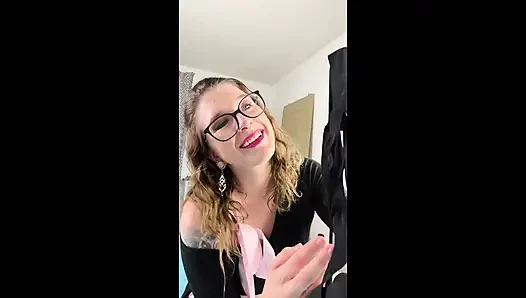 üvey kız kardeş seni tatmin ediyor