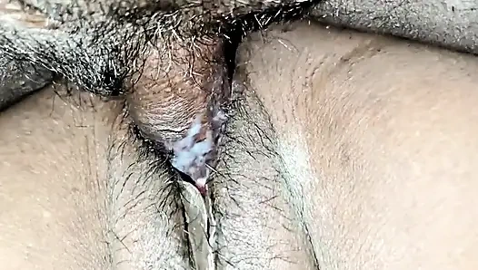 Шоу красивых горячих сисек индийской деревни бхабхи