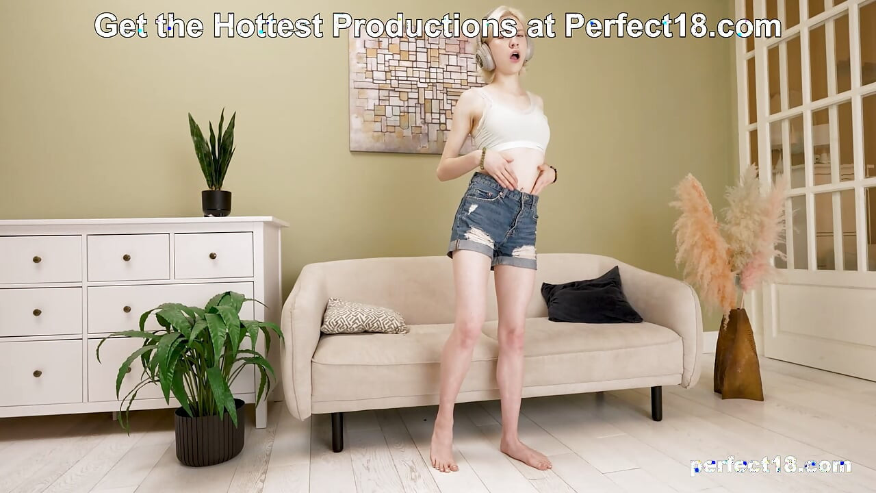 There’s a First Time for Everything! Tessa Voss debuts for Perfect18