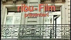 Frauenarzt Vom Place Pigalle (1981) с Uschi Karnat