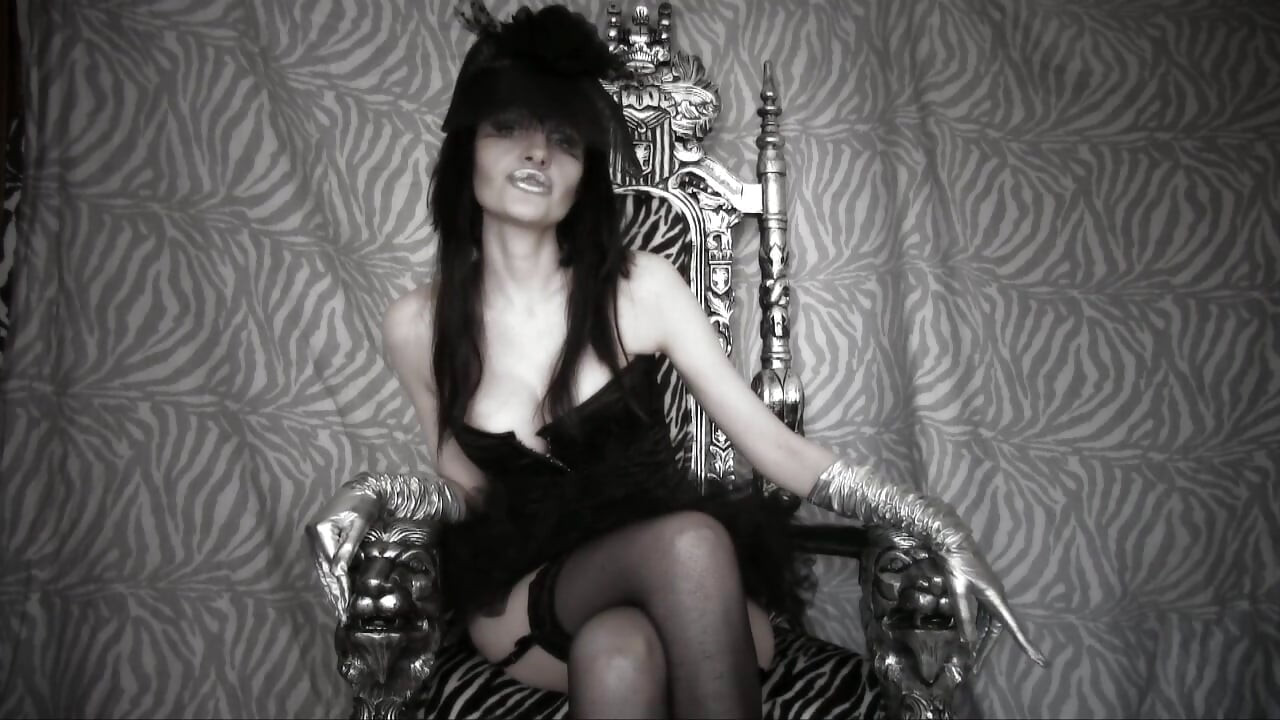 La fascinatrix ...