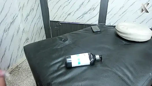 Большой член в тугой киске — настоящие стоны