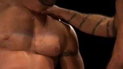 Fight, fuck & fist