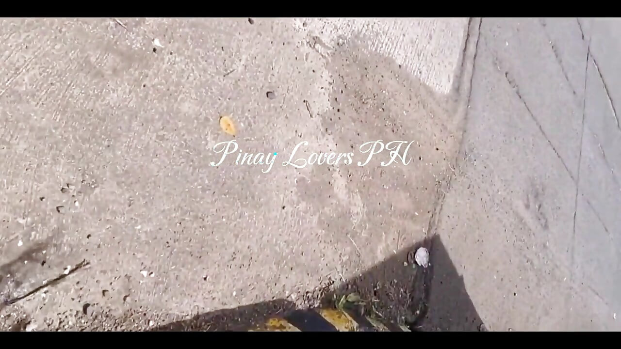 歩道で女の子を迎えに行き、ベッドに直接行きます