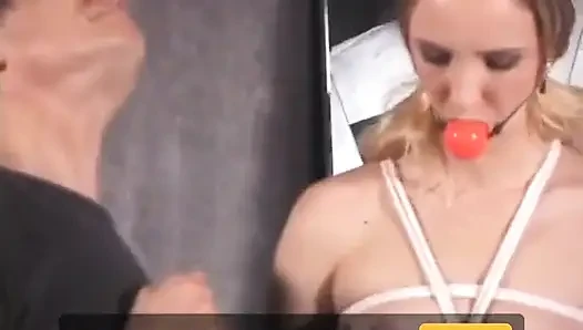 Süße episoden der bestrafung von Fifi