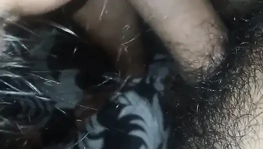 Aku nyepong kontol dan dientot gaya doggy habis-habisan sampai dicrot di dalam