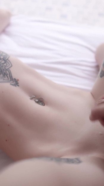 Jaw-dropping moment from "Cumshot Compilation with Karneli Bandi 8in1"