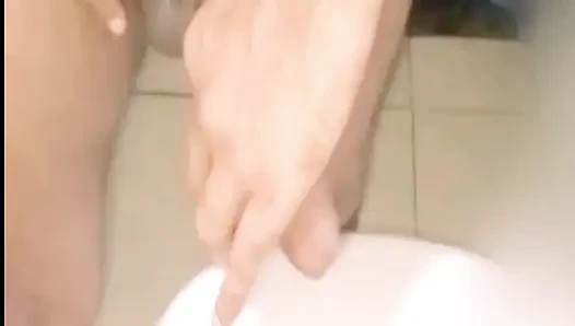 Penisim bir kadını tatmin etmek için yeterli mi bilmiyorum.