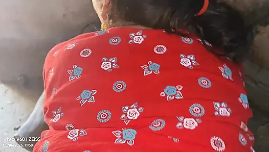 Üvey kız kardeş baştan çıkarıldı ve karanlık bir odada bırakıldı
