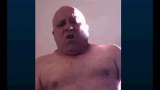 spanish oldman on webcam