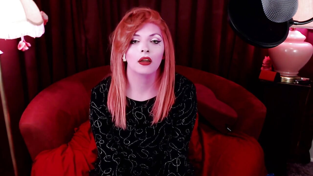 Pretty in Pink TS Domme You Will Obey