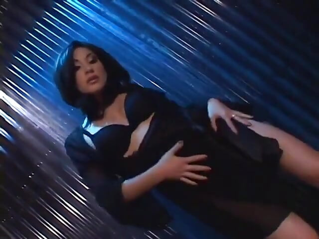 Endearing brunette doll takes a huge toy up her shaved cunt solo