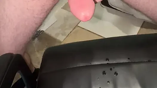 POV your waiting for a facial from my bwc