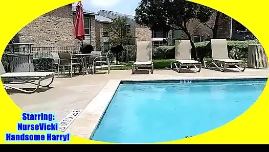 Hemşire Vicki yeni 2 parça giyiyor ve güneşte eğleniyor bölüm 1