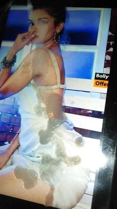 Avneet cumtribute huge massive cumload cumshower on her body