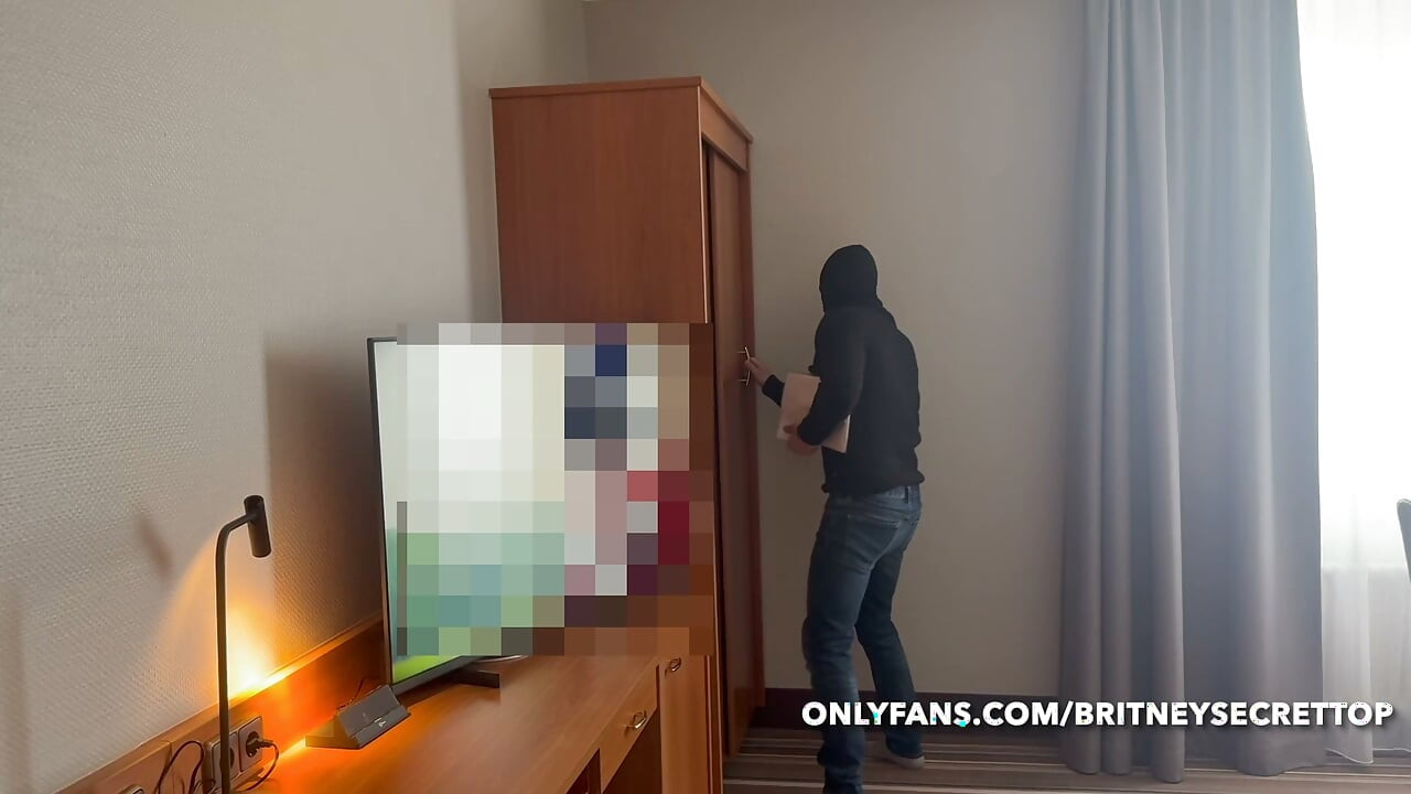 He stole her laundry... and then she made him an offer he couldn't refuse