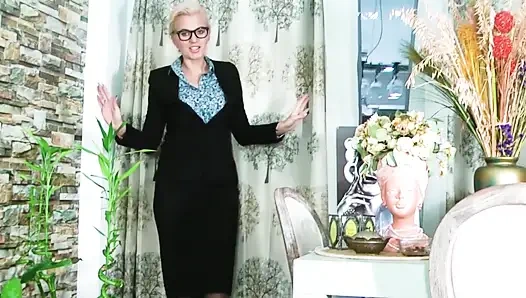 She Wolf Stepmom Transformation ( Uncensored)