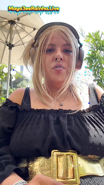 Good Morning, Goddess - Brazilian BBW MILF Outdoor Smoking Ritual