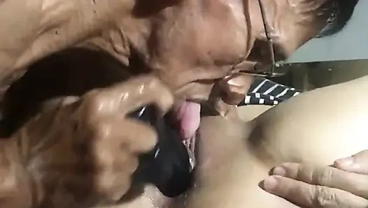oral sex to my lovely wife she cum  so good
