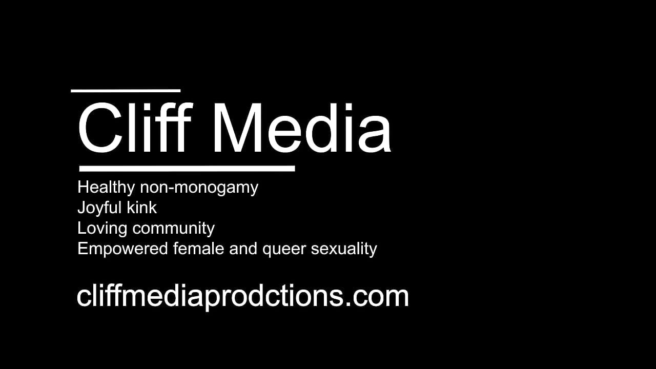 คลิปสั้นน้ําเงี่ยนไหลเยิ้ม #2 - Cliff Media Productions