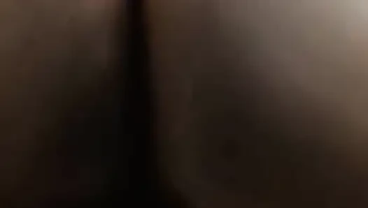 Ngintip pantatku dari dekat