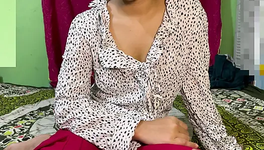 Meine sexy stiefcousine sieht sehr heiß aus und ich will auf den tag mit ihr ficken