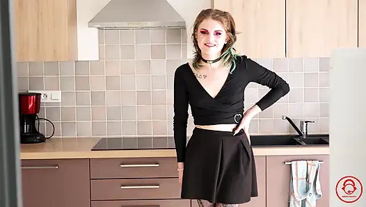 Dominasi Ganda Trixy Kitty