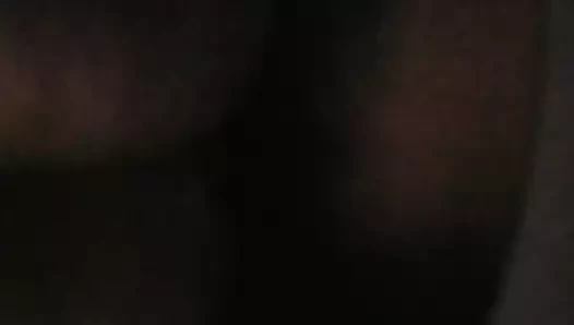 Karısıyla yerel deliği