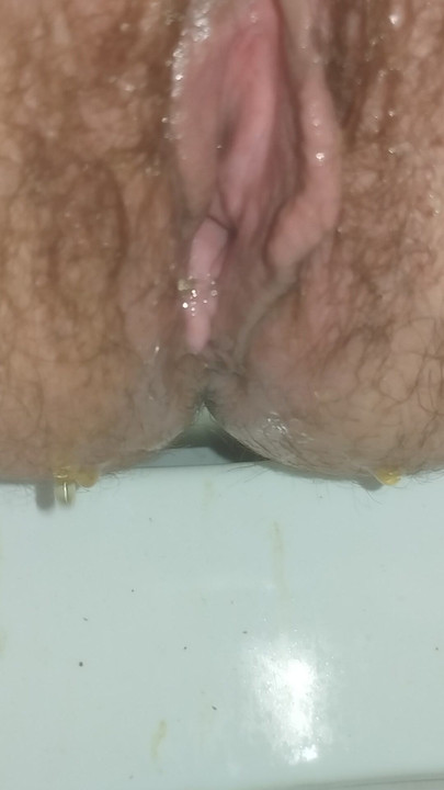 Peeing on the toilet