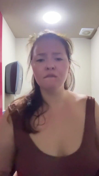 pawg public bathroom masturbation | Clip 3