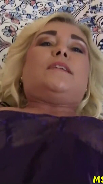 She Lures Him Right Into Her Cougar Pussy | Clip 2