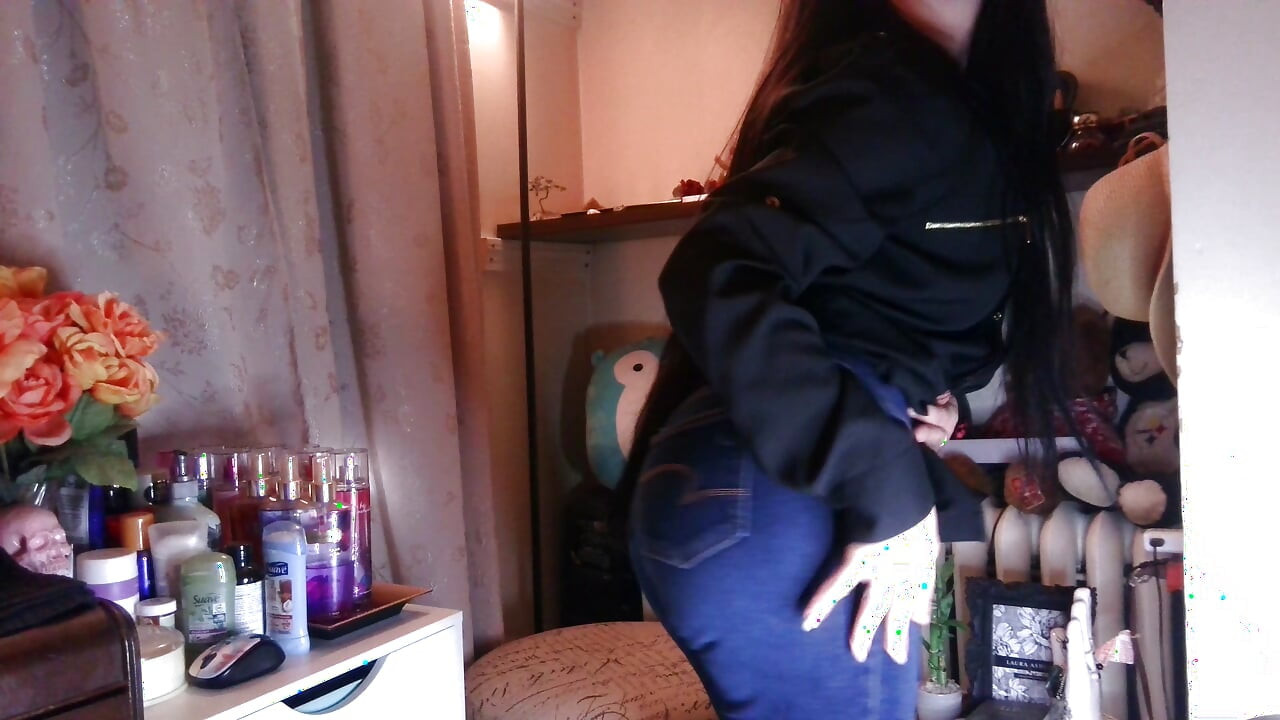 Minha bunda fica bem em jeans