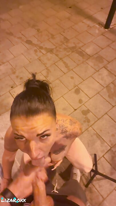Random Blowjob at Train Station
