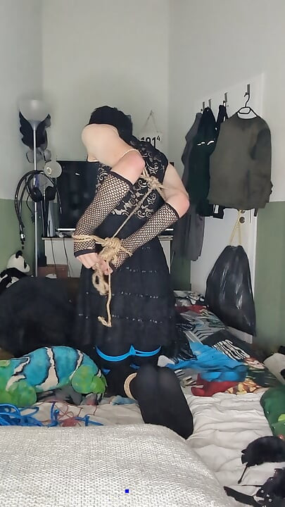 littel rope expirement in dress