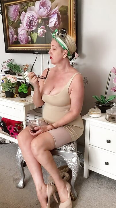 Oops There’s a Hole in My Spanx