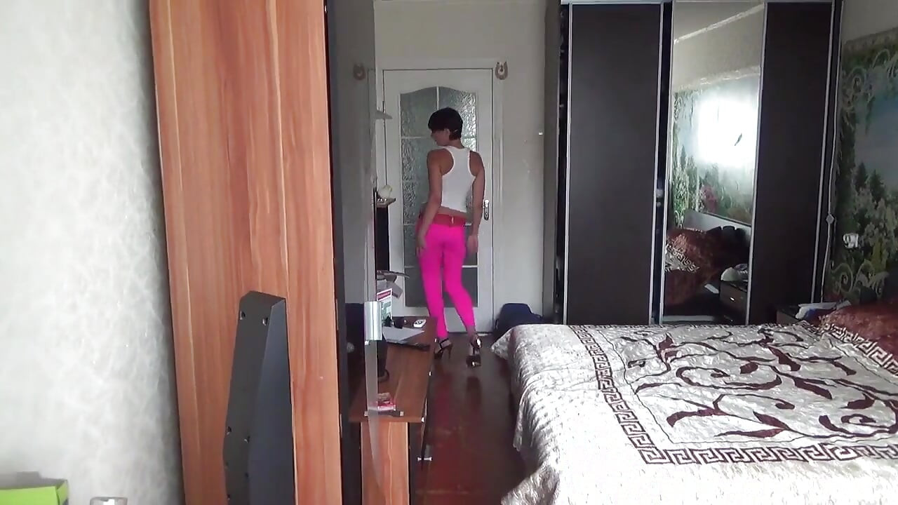 Kate sexy walking in yoga pants high heels and short white top