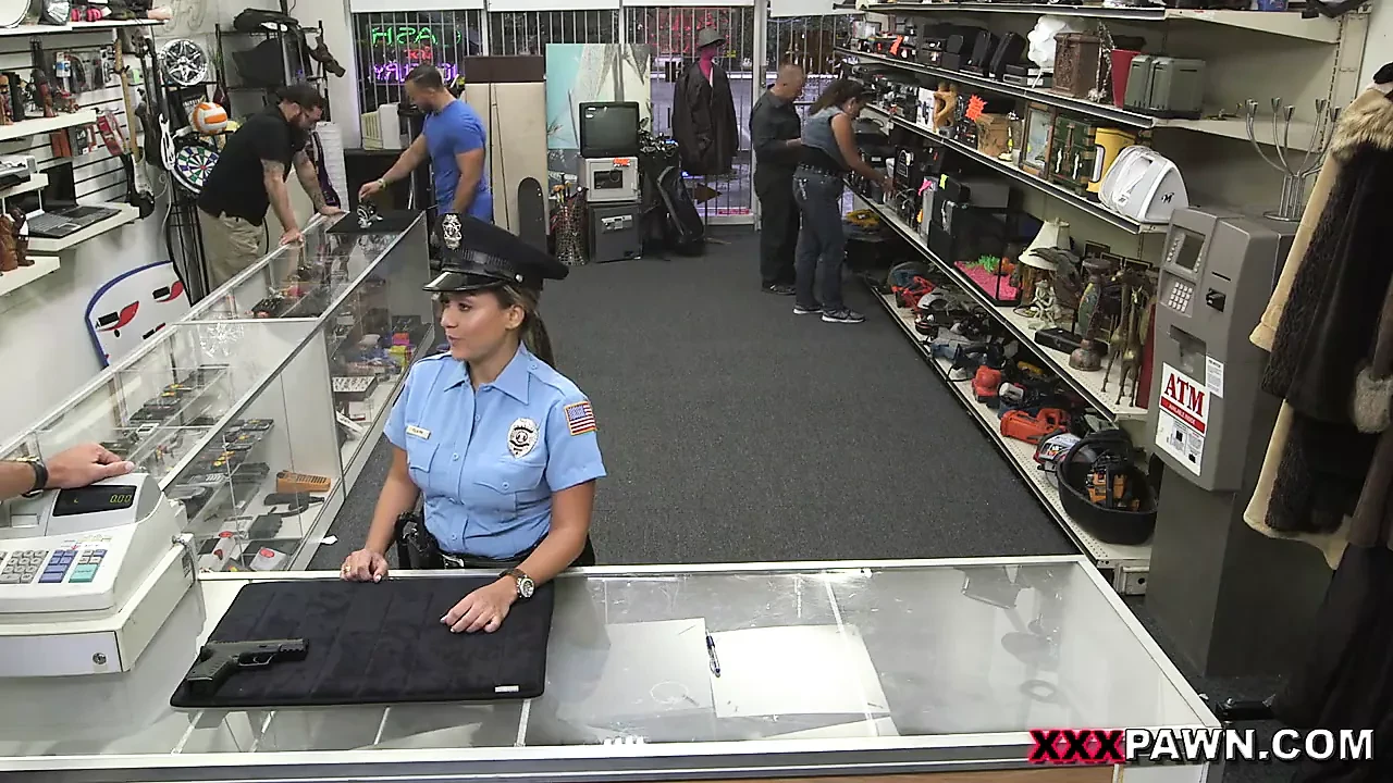 操Ms。警察 - Xxx Pawn