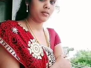 Une bhabhi desi indienne dans une vidéo de sexe