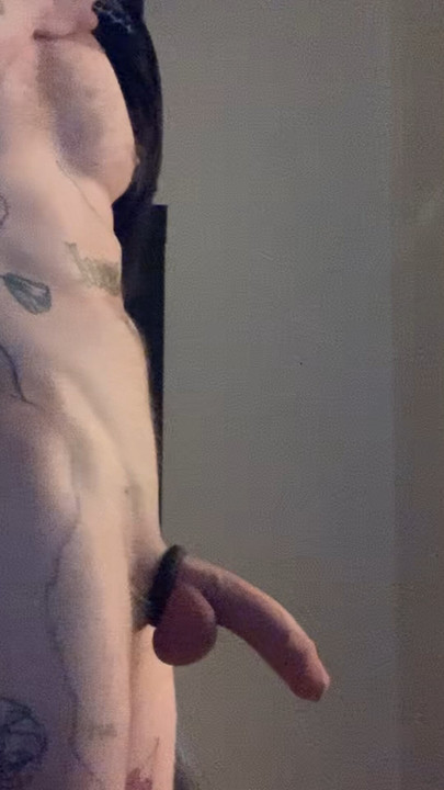 showing off juicy dick