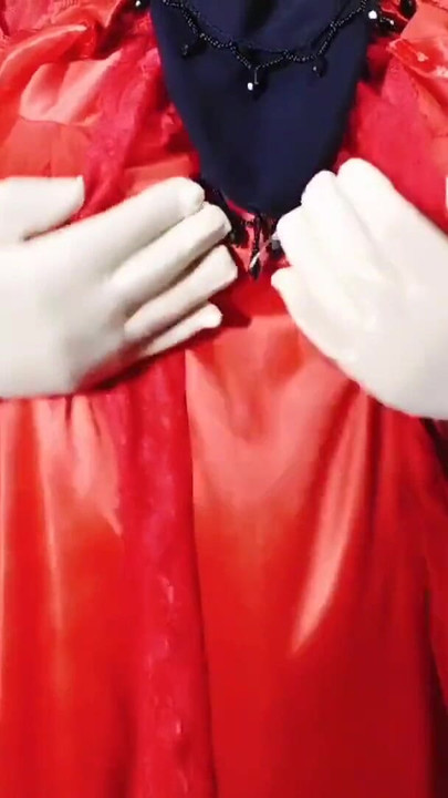 Desi beautiful hot housewife having sex inside the room | Clip 1