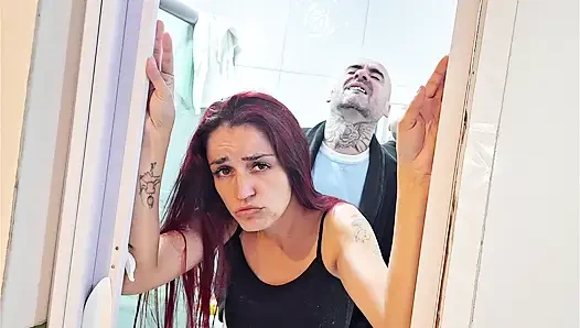 I waited for everyone to leave to catch my sister-in-law by surprise in ...