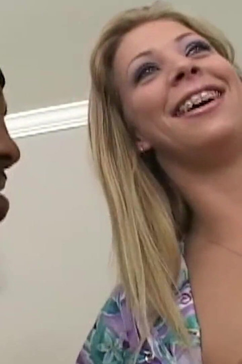 The Cute Blonde with a Stunning Ass Takes a Load of Cum Over Her Face