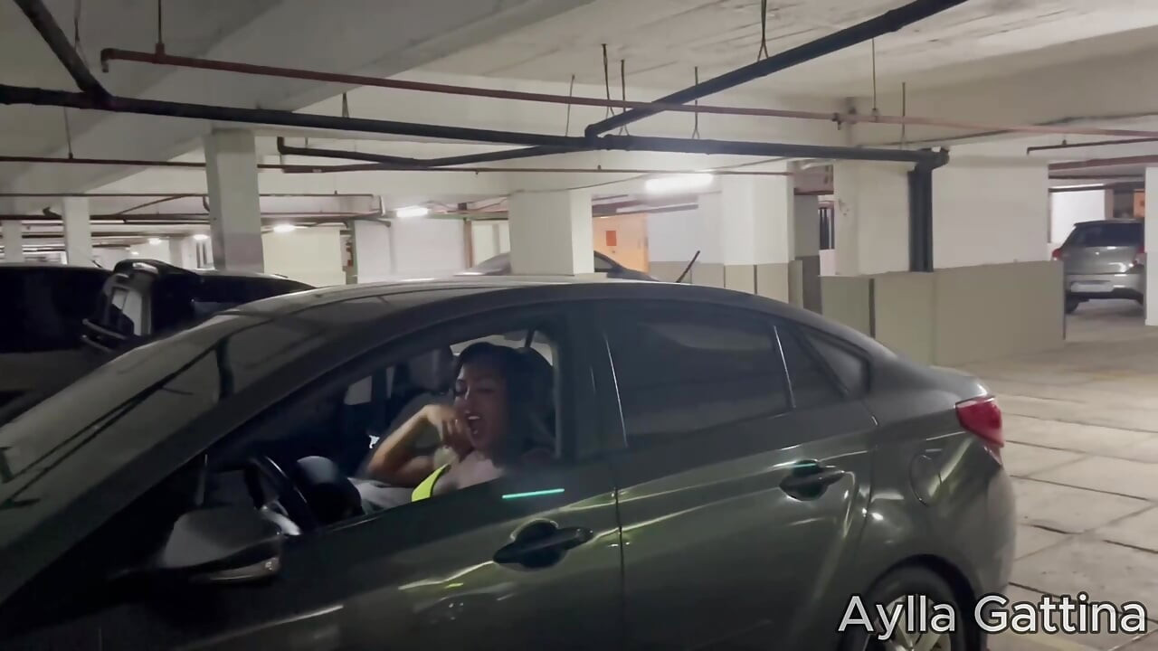 A Ride with Aylla Gattina