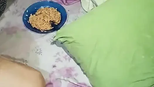 Dia berhasil. Nyepong terbaik di dunia