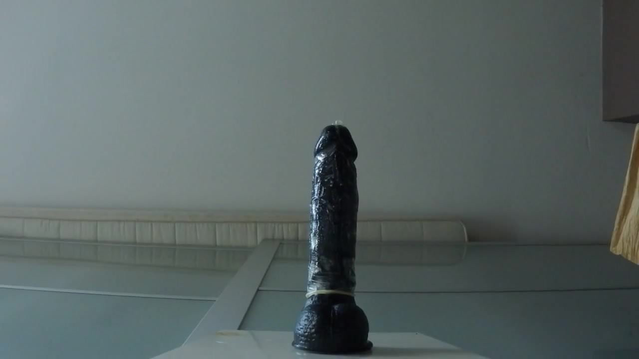 Cumming whilst fucking my dildo.MOV