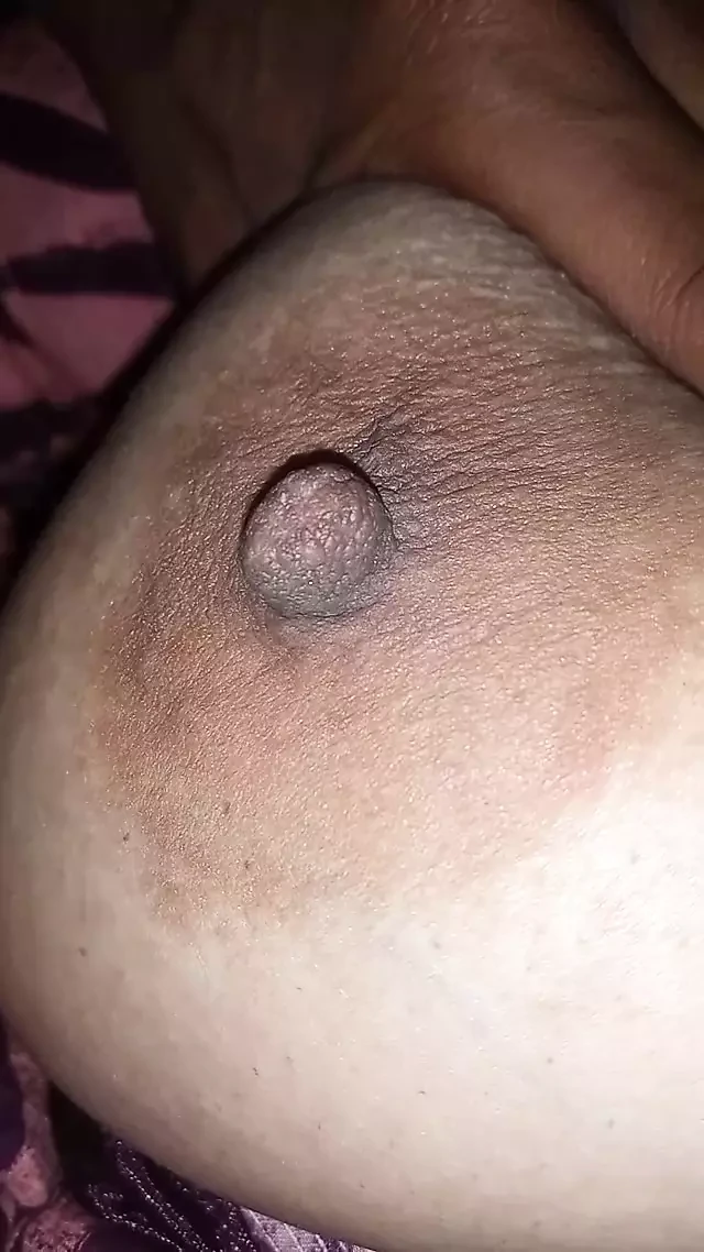 Desi Pakistani wife big natural boobs