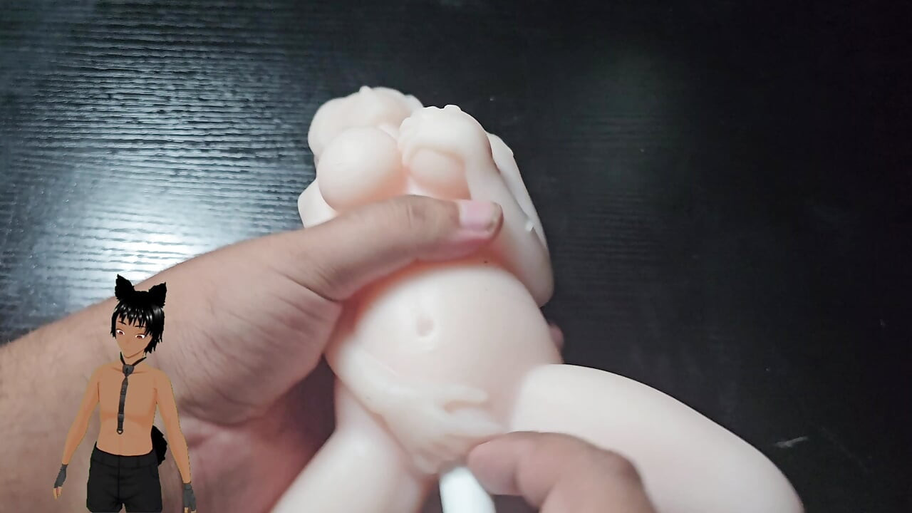 Xuất tinh vào đồ chơi tình dục của tôi!