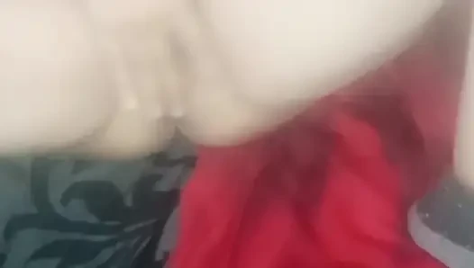 Dasi üvey erkek kardeşiyle sert sikişiyor