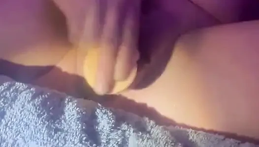 Dildo fışkırtarak boşalma