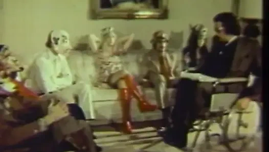 Black and white pussy licking in the bedroom